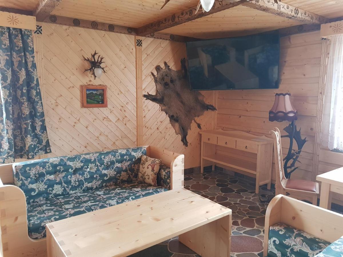Restauracja Chata Góralska i Pokoje Gościnne. Ciechocinek Exterior foto