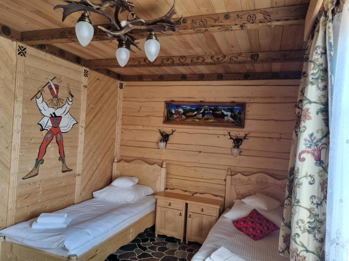 Restauracja Chata Góralska i Pokoje Gościnne. Ciechocinek Exterior foto